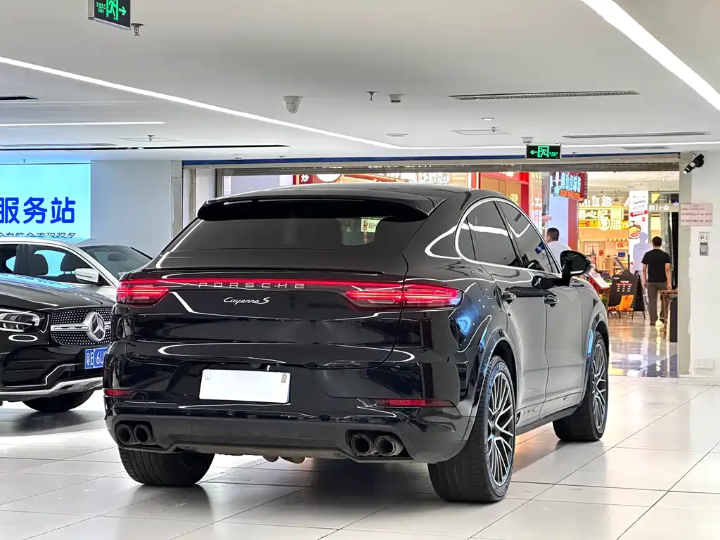 Porsche Cayenne 2023 Cayenne S Coupé 2.9T