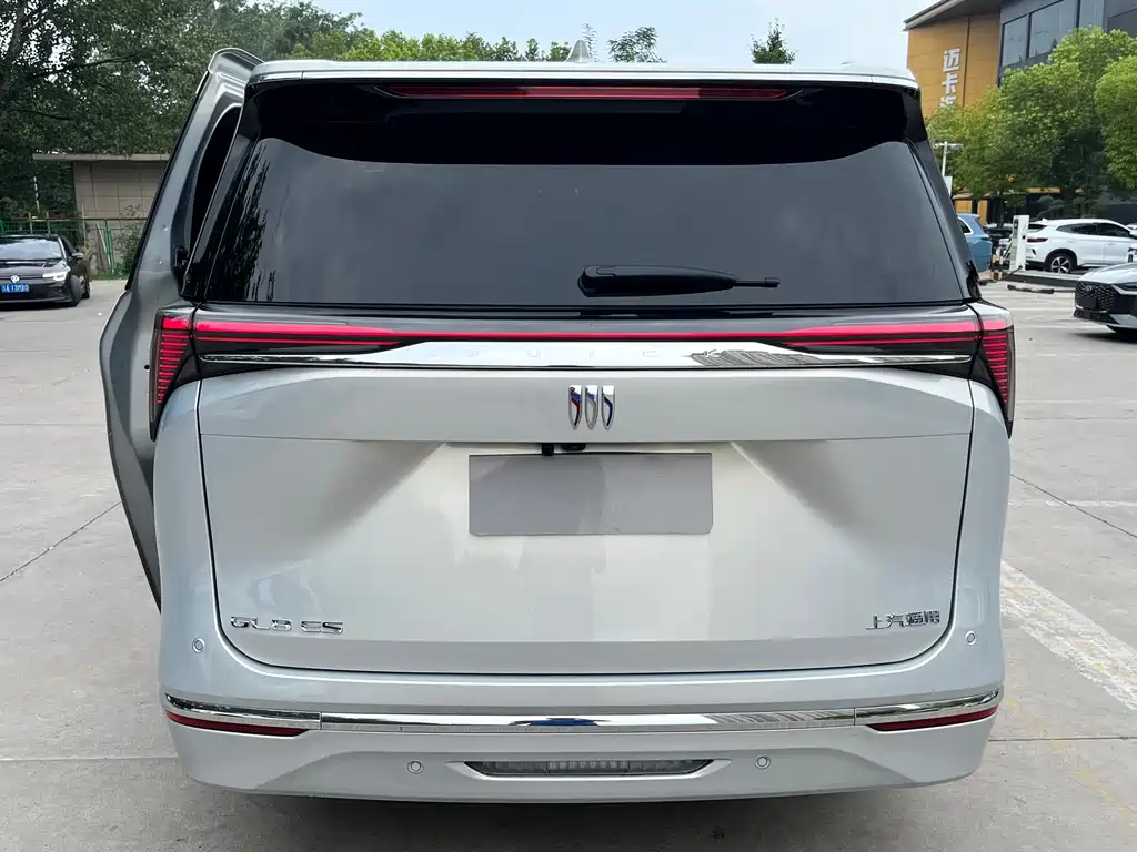 Buick GL8 2025 Premium