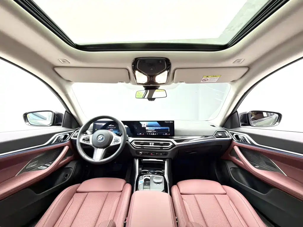 BMW i4 2023 eDrive35