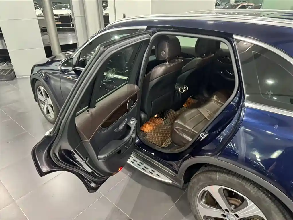 Mercedes-Benz GLC — миниатюра 13