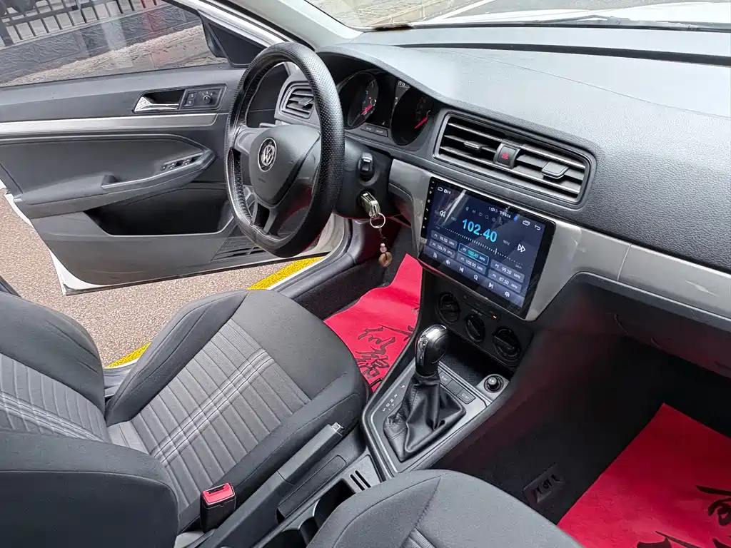 Volkswagen Lavida — миниатюра 11