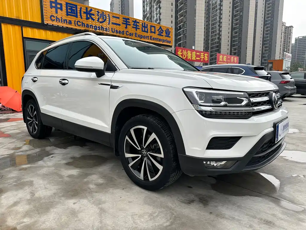 Volkswagen Tharu 2022 280TSI Luxury