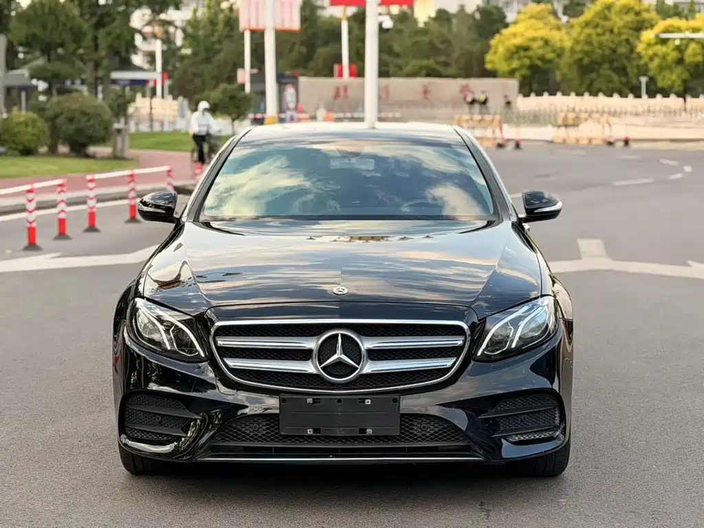 Mercedes-Benz E-Class E 2019 E 200 L Sport