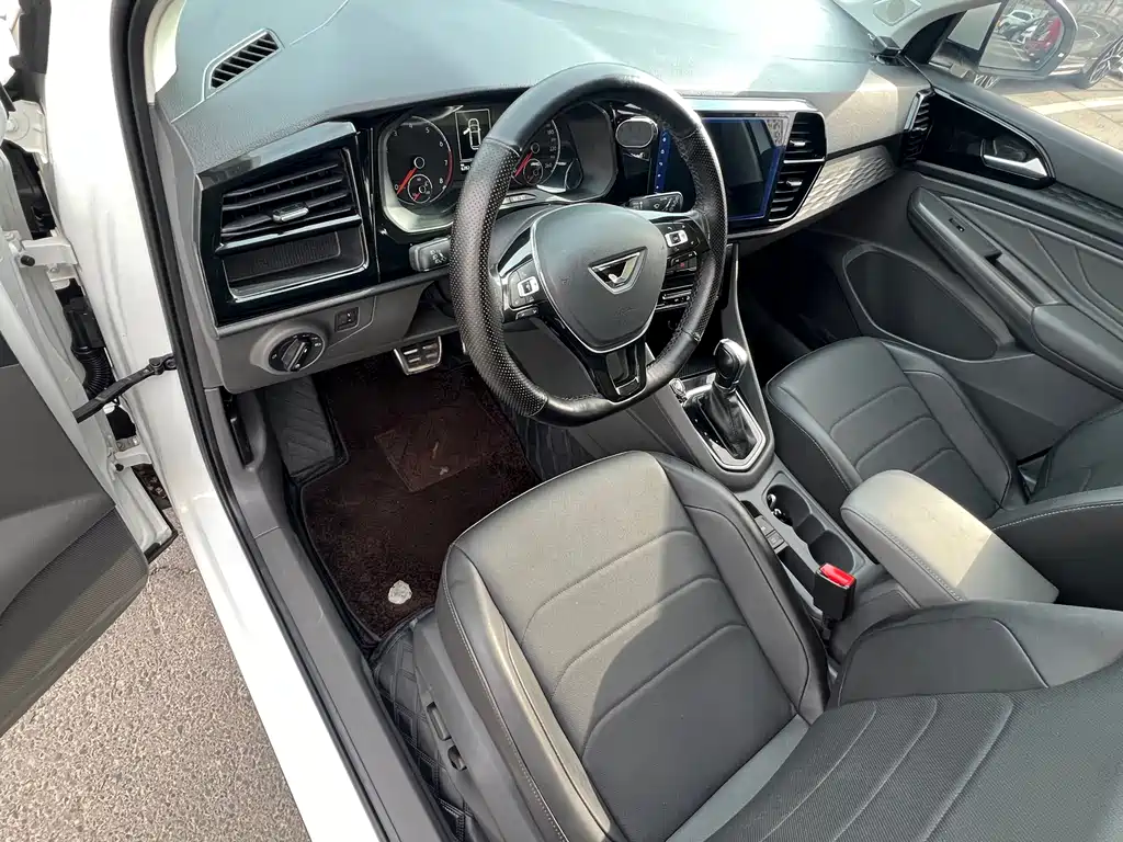 Jetta VS7 2020 1.4T AT