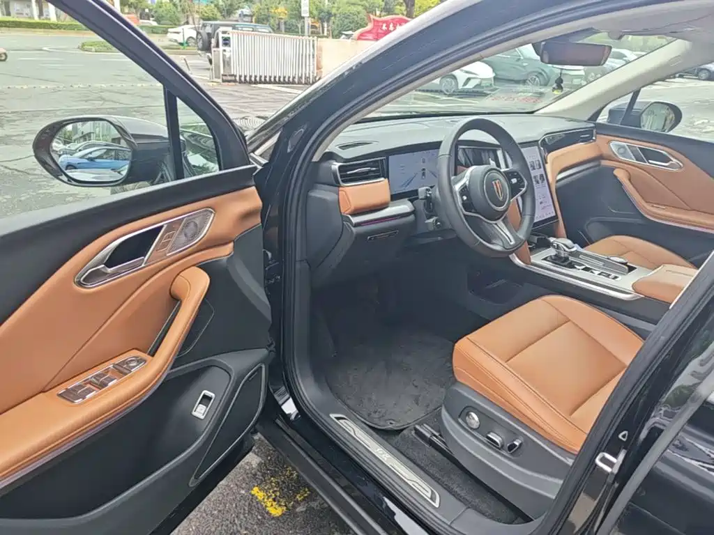 Hongqi Hongqi HS7 PHEV — миниатюра 16