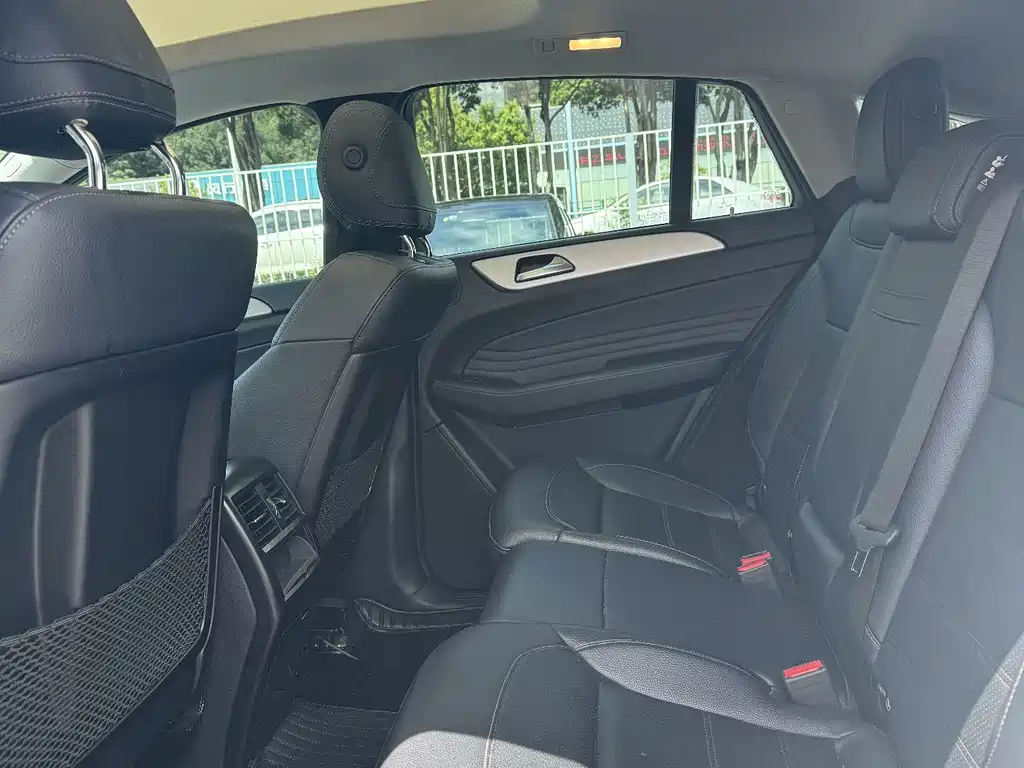 Mercedes-Benz GLE Coupe — миниатюра 14