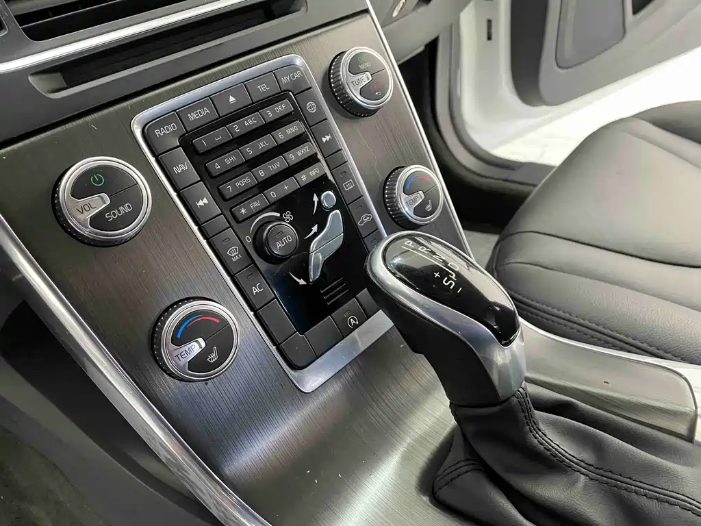 Volvo V60 — миниатюра 17