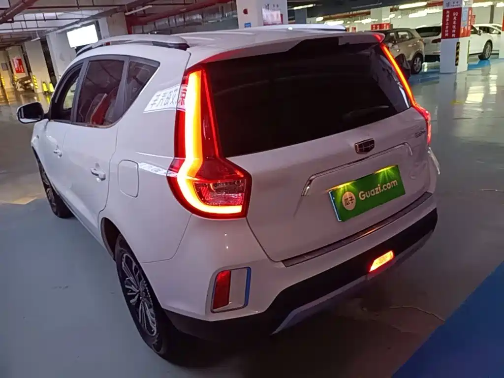 Geely Vision X6 — миниатюра 5