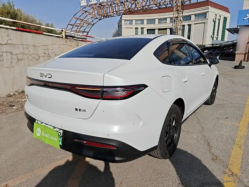 BYD Seal 05 DM-i — миниатюра 7