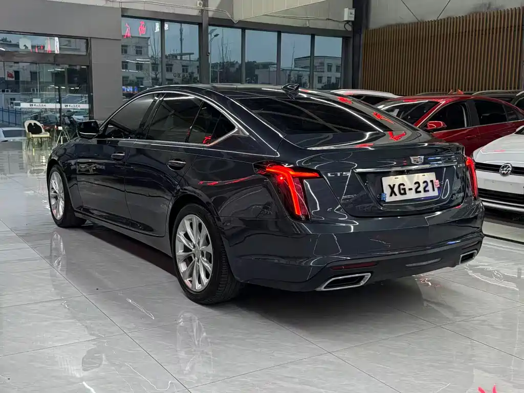 Cadillac CT5 — миниатюра 9