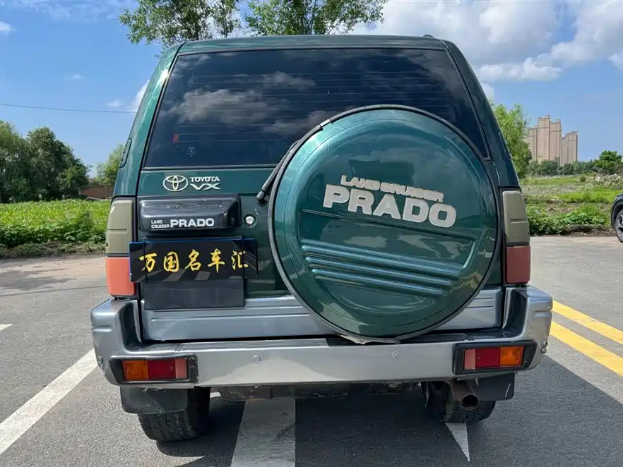 Toyota Land Cruiser Prado 2001 3.4L AT