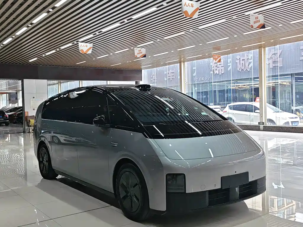 Li Auto MEGA 2024 Ultra