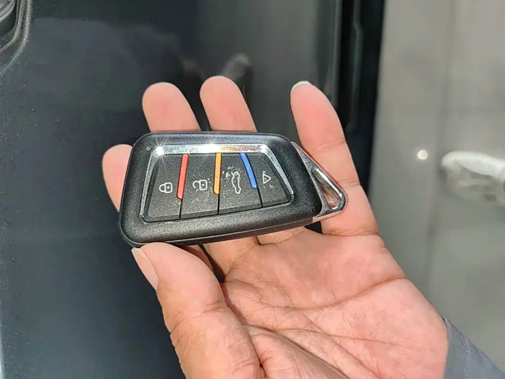 Cadillac XT6 — миниатюра 9