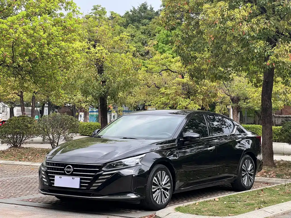 Nissan Teana 2023