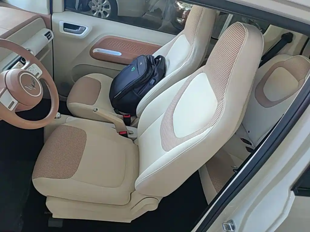 Wuling MINIEV — миниатюра 15