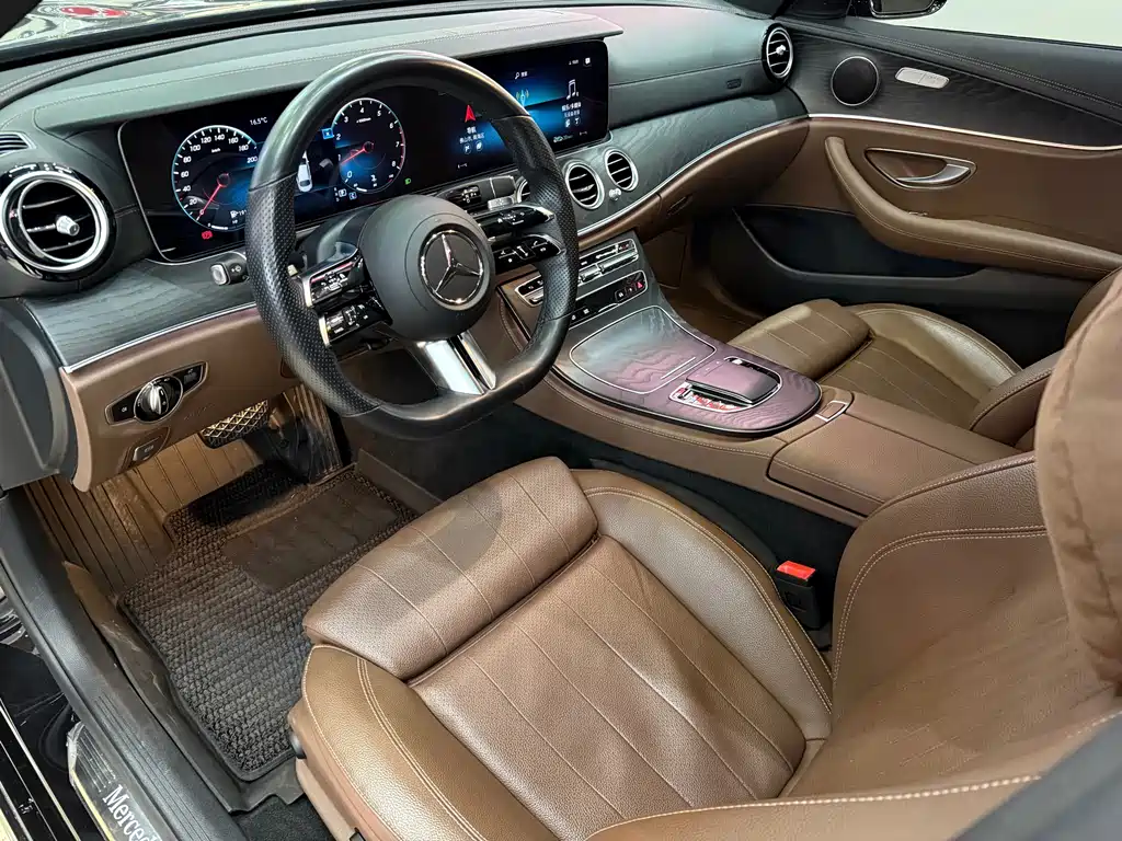 MERCEDES-BENZ E CLASS