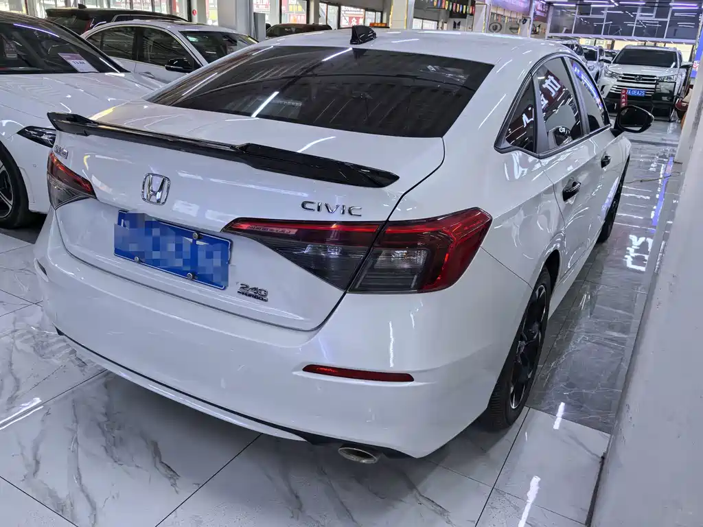 Honda Civic — миниатюра 6
