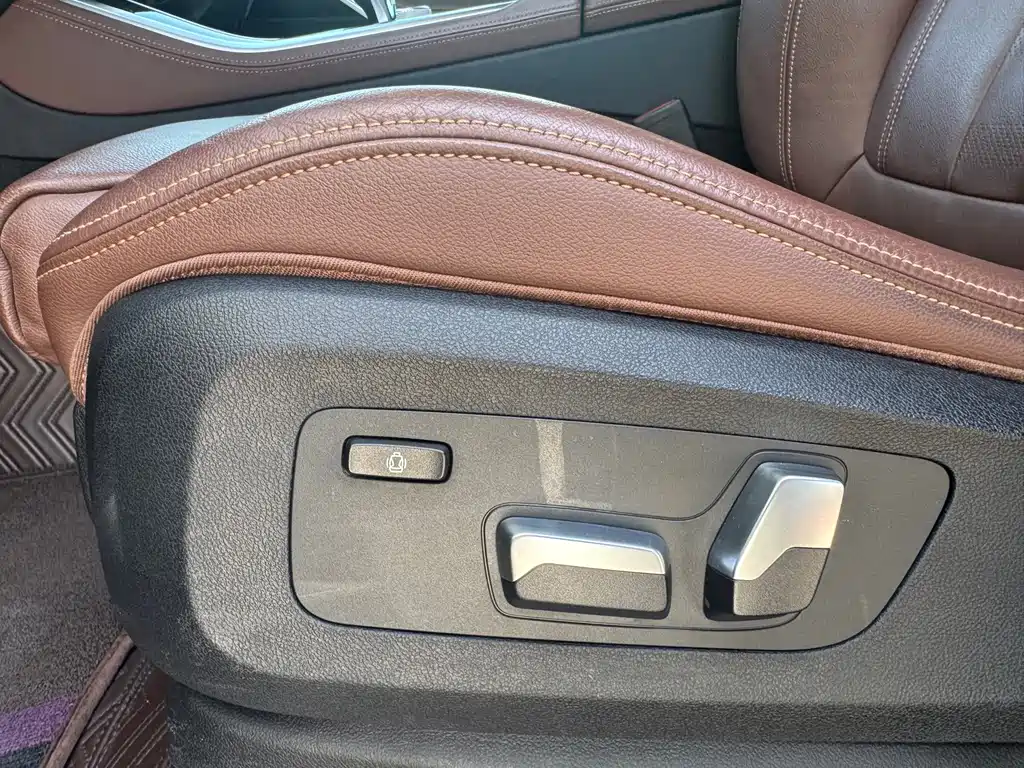 BMW X5 (Import) — миниатюра 18