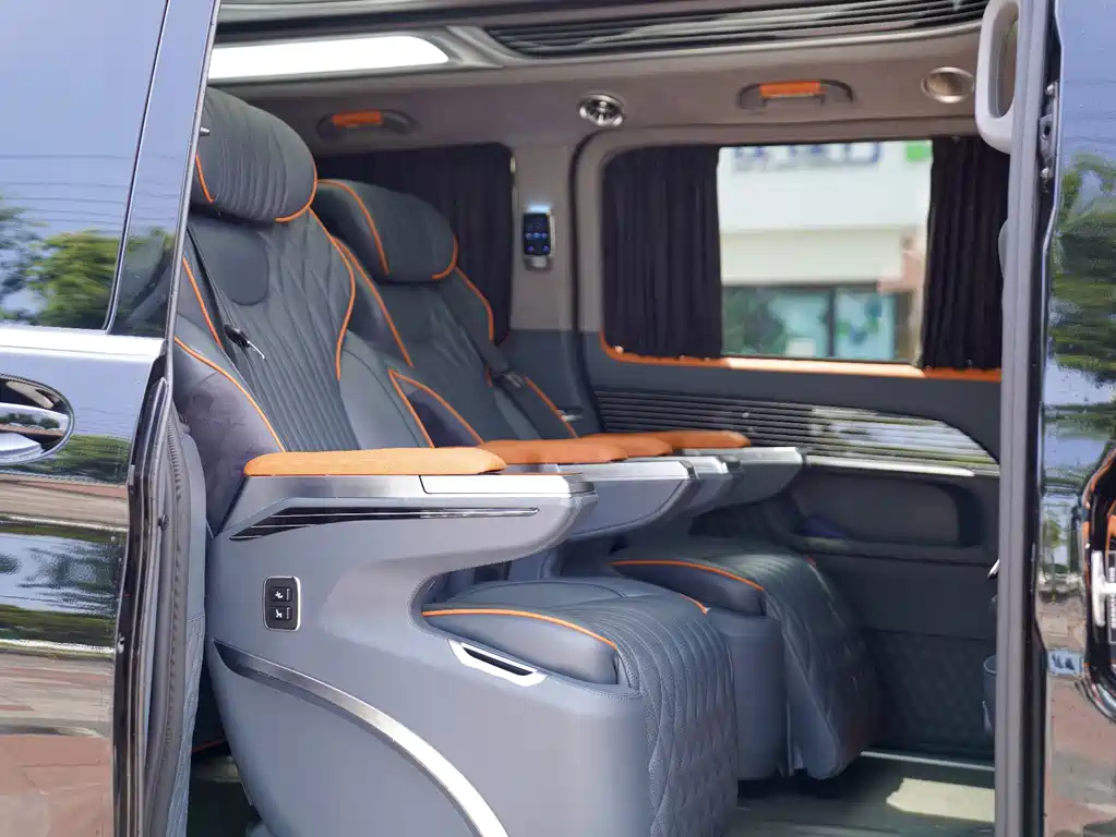 Mercedes-Benz V-Class — миниатюра 6