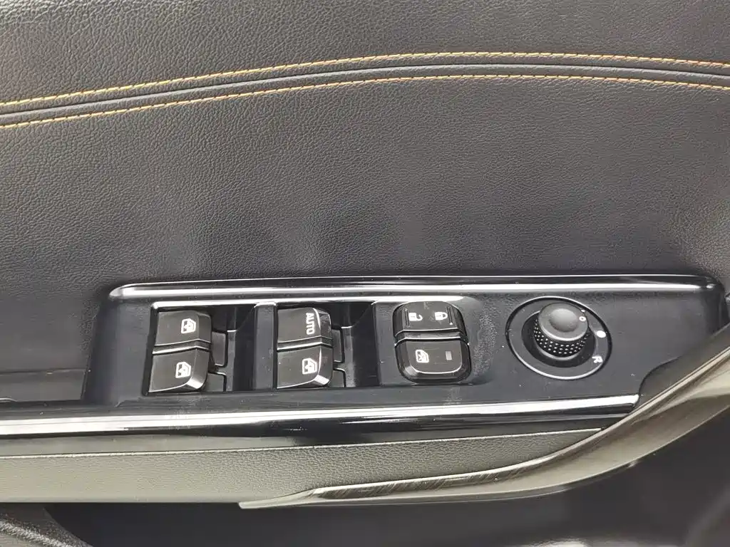 Baojun 310 — миниатюра 9