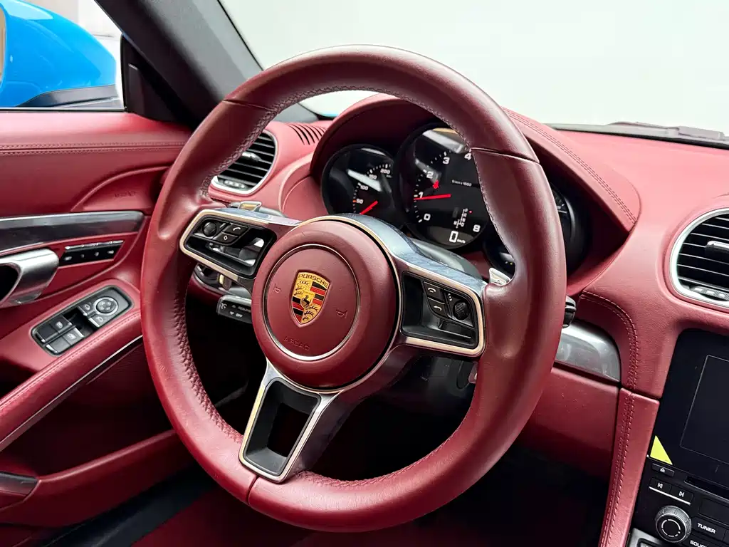 Porsche 718 2018 Cayman 2.0T