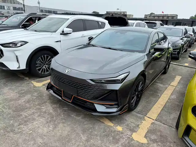 Changan UNI-V