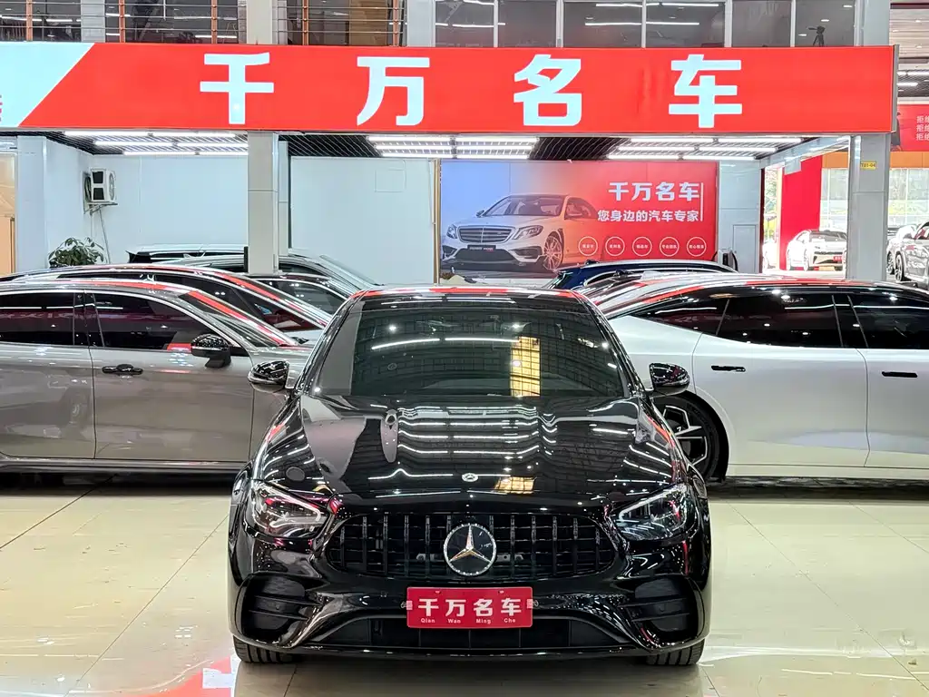 MERCEDES-BENZ E CLASS