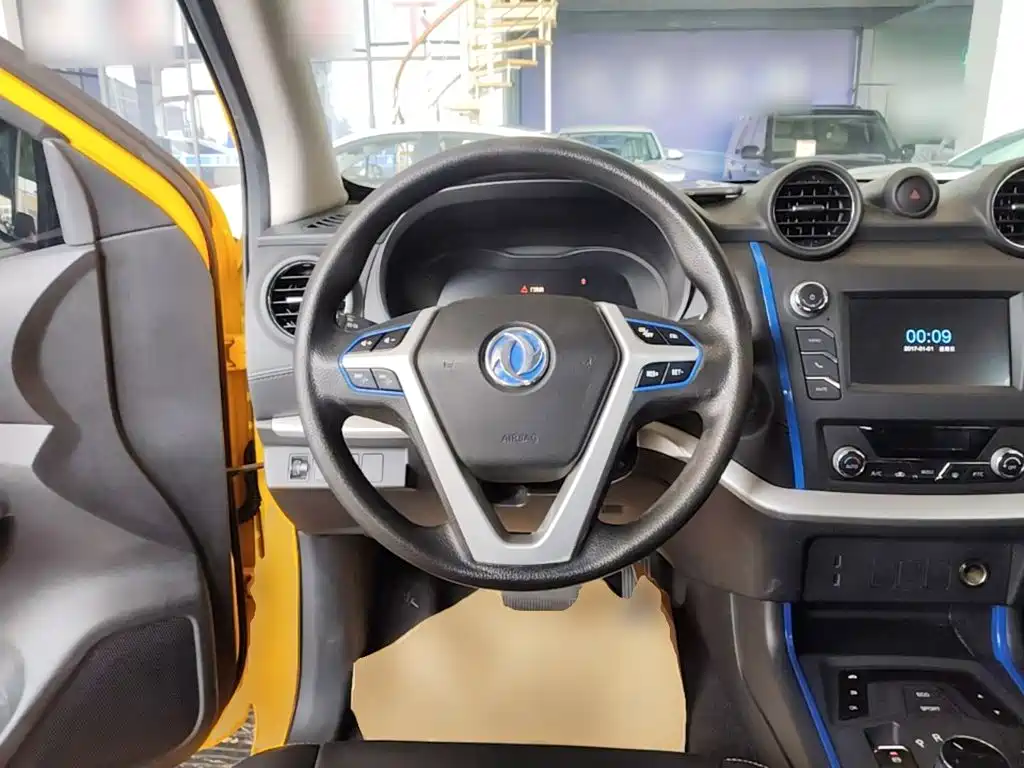 Dongfeng Rich 6 New Energy — миниатюра 11