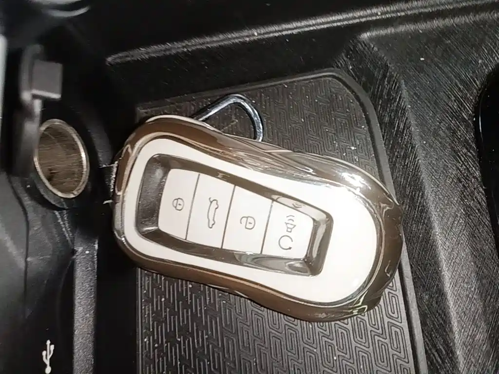Geely Binyue — миниатюра 9