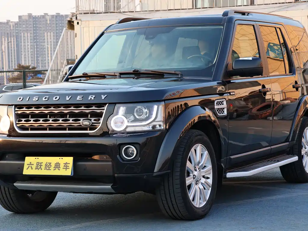 Land Rover Discovery 2012