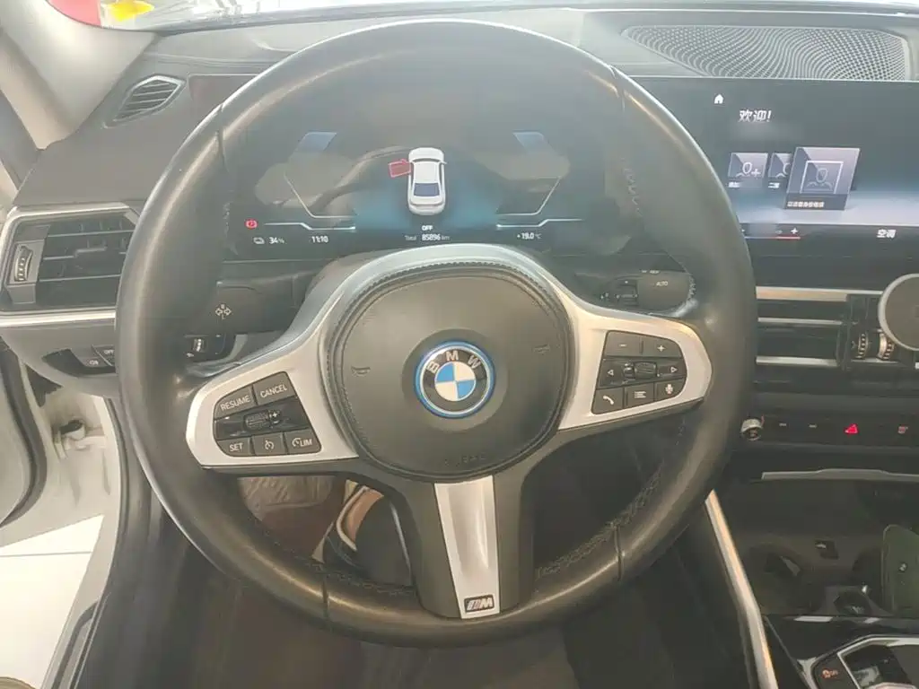 BMW i3 — миниатюра 11