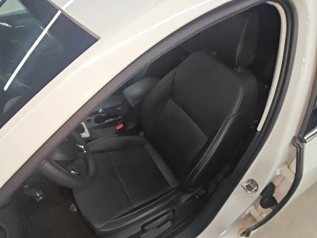 Skoda Octavia 2022 — фото 14
