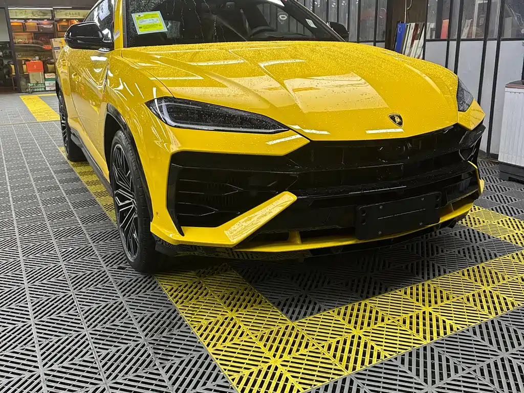 Lamborghini Urus SE 0