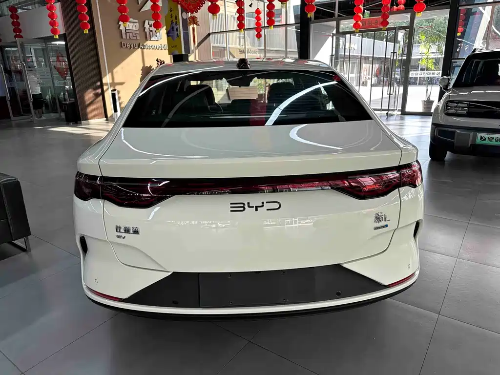 BYD Qin L — миниатюра 8