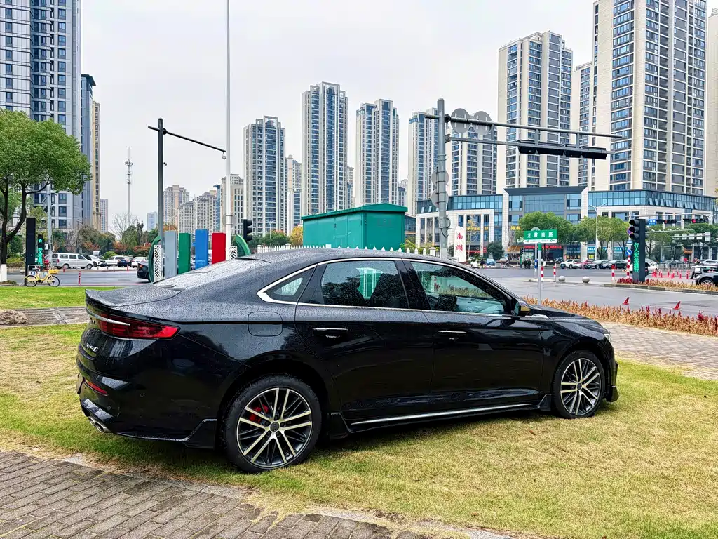 GEELY AUTOMOBILE XINGRUI