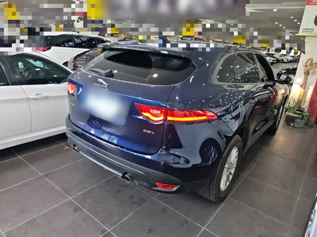 Jaguar F-PACE — миниатюра 7