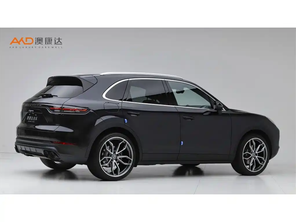 Porsche Cayenne — миниатюра 3