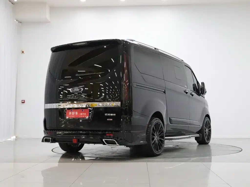 Ford Transit 2023 2.0T AT 5/6 мест