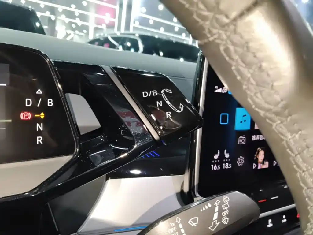 Volkswagen ID.6 Crozz — миниатюра 14