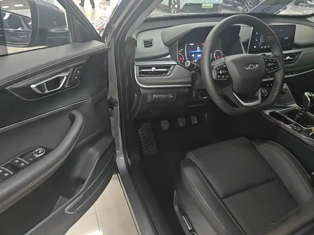 Chery Tiggo 8 — миниатюра 16