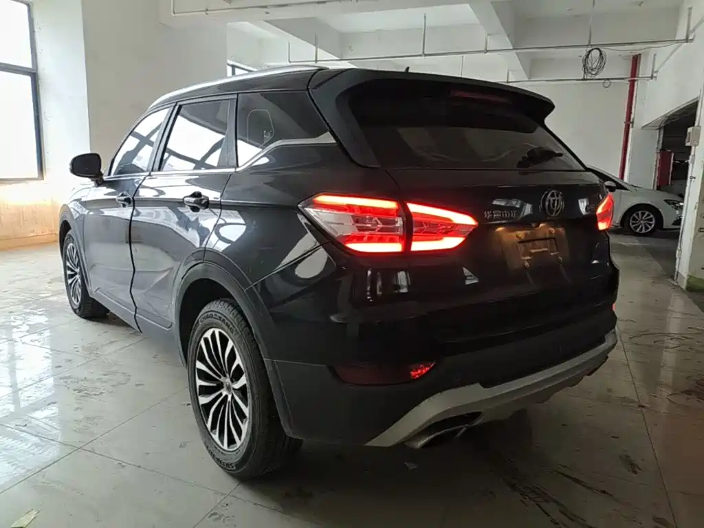 Zhonghua V6 — миниатюра 5
