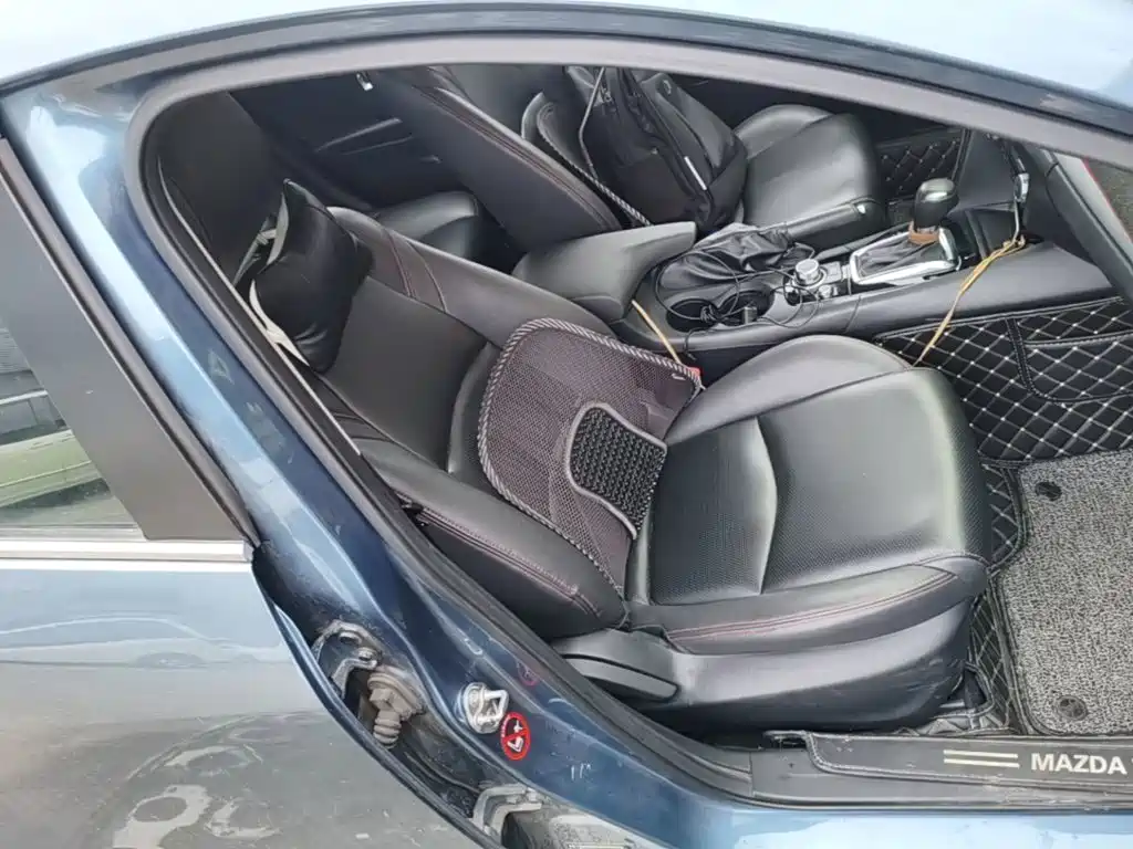 Mazda 3 Axela — миниатюра 25