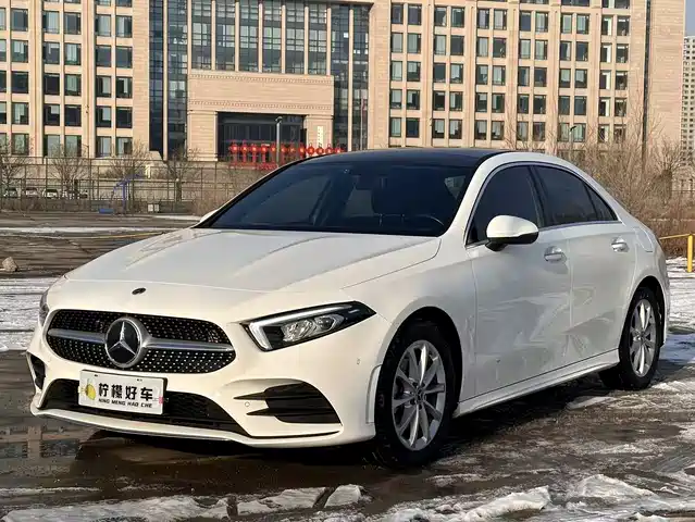 MERCEDES-BENZ A CLASS