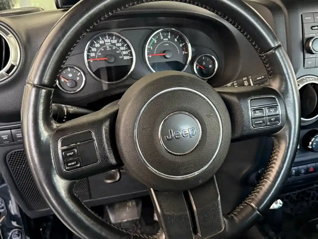 Jeep Wrangler — миниатюра 4