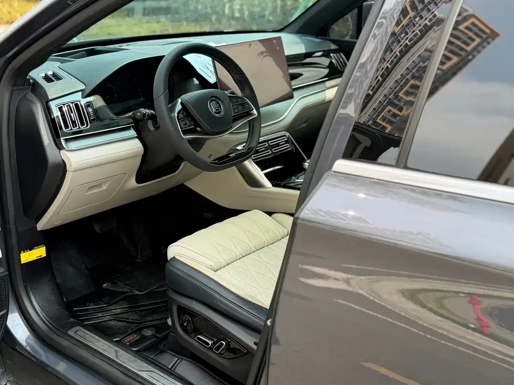BYD Tang New Energy — миниатюра 7