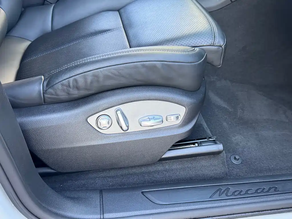 Porsche Macan — миниатюра 37