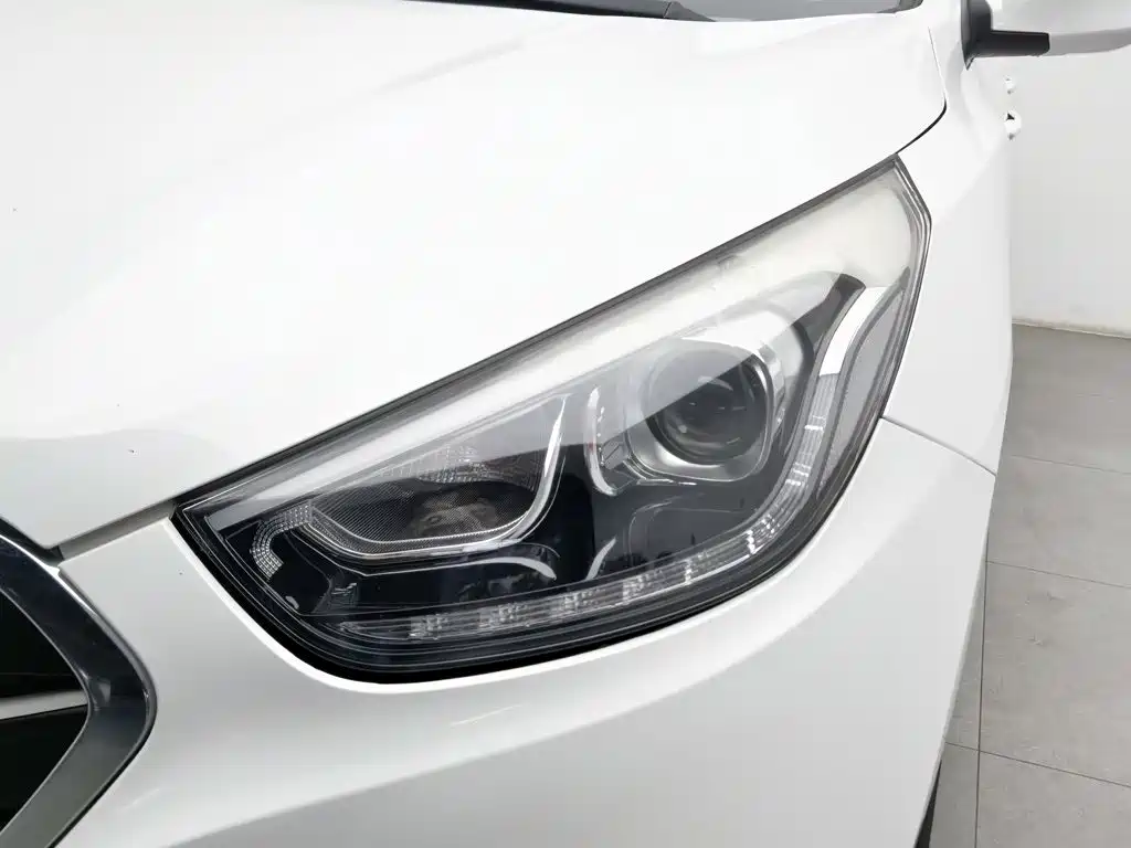 Hyundai ix35 — миниатюра 7