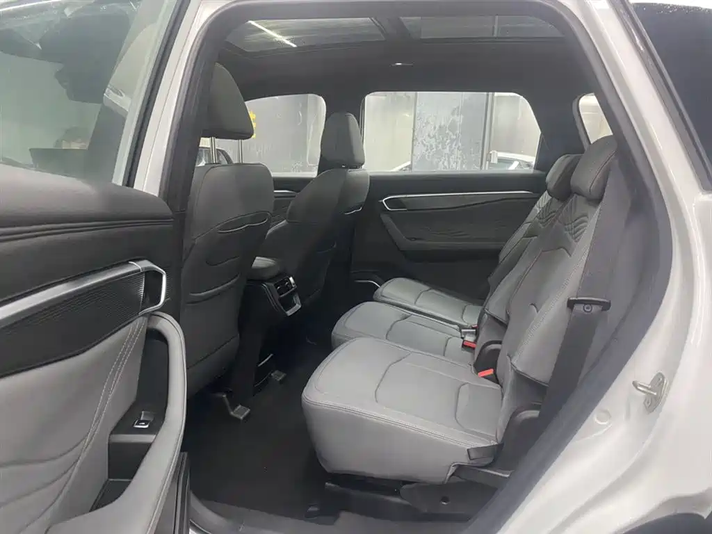 Geely HaoyueL L 2026 1.5TD DCT 7 мест