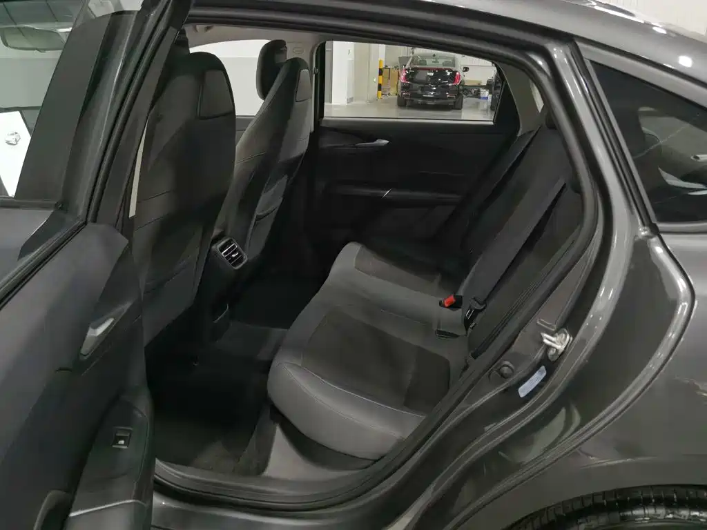 Changan Побег PHEV — миниатюра 15