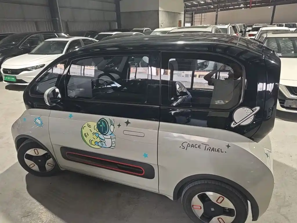 Baojun KiWi EV — миниатюра 4